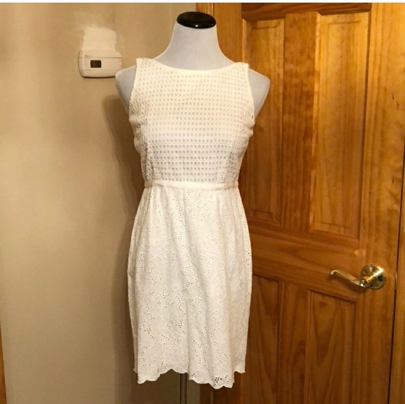 LOFT Dresses & Skirts - Ann Taylor Loft White Eyelet Dress sz 6P